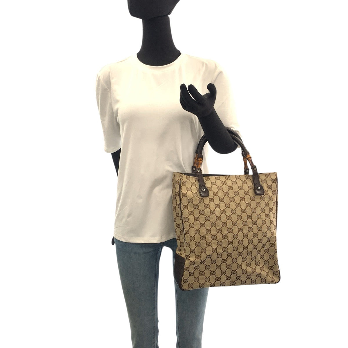 23789
GUCCI グッチ バンブー ベージュ ブラウン シルバー金具 GGキャンバス 112530 トートバッグ ハンドバッグ レディース ABP36