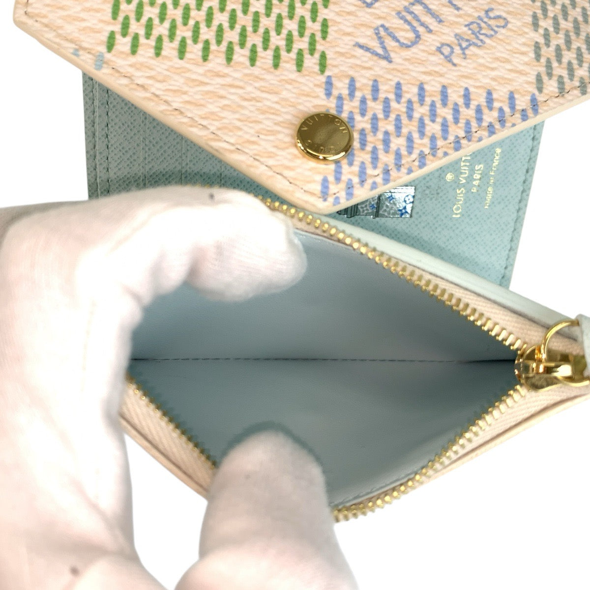 23822
LOUIS VUITTON ルイヴィトン ダミエリシャス ポルトフォイユ ヴィクトリーヌ ピスタチオ アイボリー ゴールド金具 PVC N40750 折り財布 コンパクトウォレット レディース A56