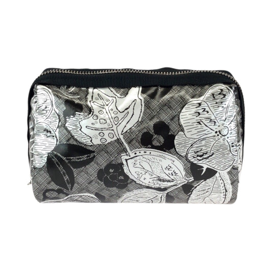 23825
CHANEL シャネル カメリア ココマーク グレー ブラック シルバー金具 ナイロン ポーチ メイクポーチ 小物入れ レディース S42