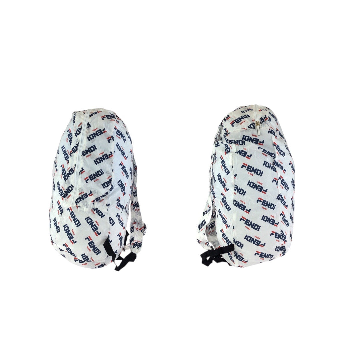 23826
FENDI フェンディ FENDI×FILA エコバッグ ホワイト ゴールド金具 レザー / ナイロン リュック・デイパック 男女兼用 レディース A21