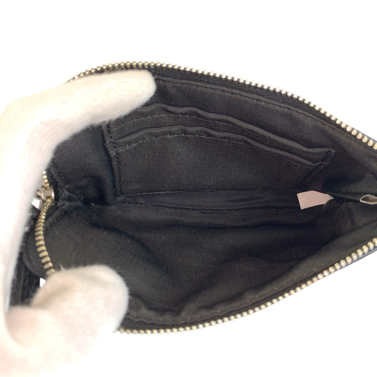 23843
COACH コーチ シグネチャー コーナー ジップ リストレット ブラック 黒 シルバー金具 PVC F58035 ポーチ レディース S2000