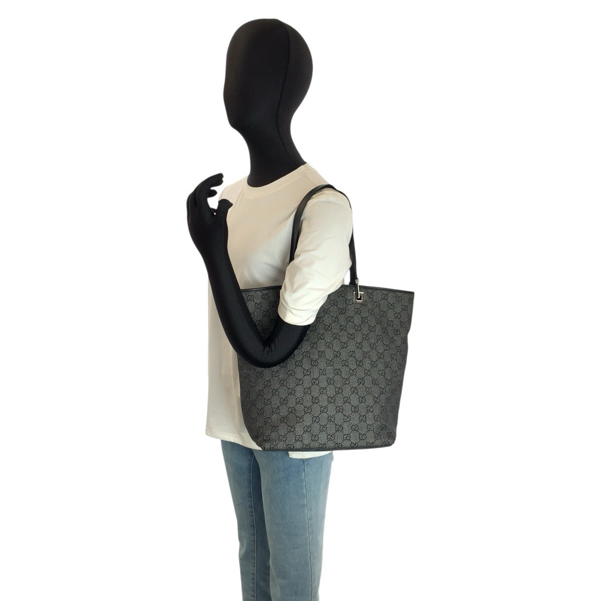 23846
GUCCI グッチ ブラック 黒 シルバー金具 GGキャンバス / レザー 31243 トートバッグ ショルダーバッグ レディース ABP28