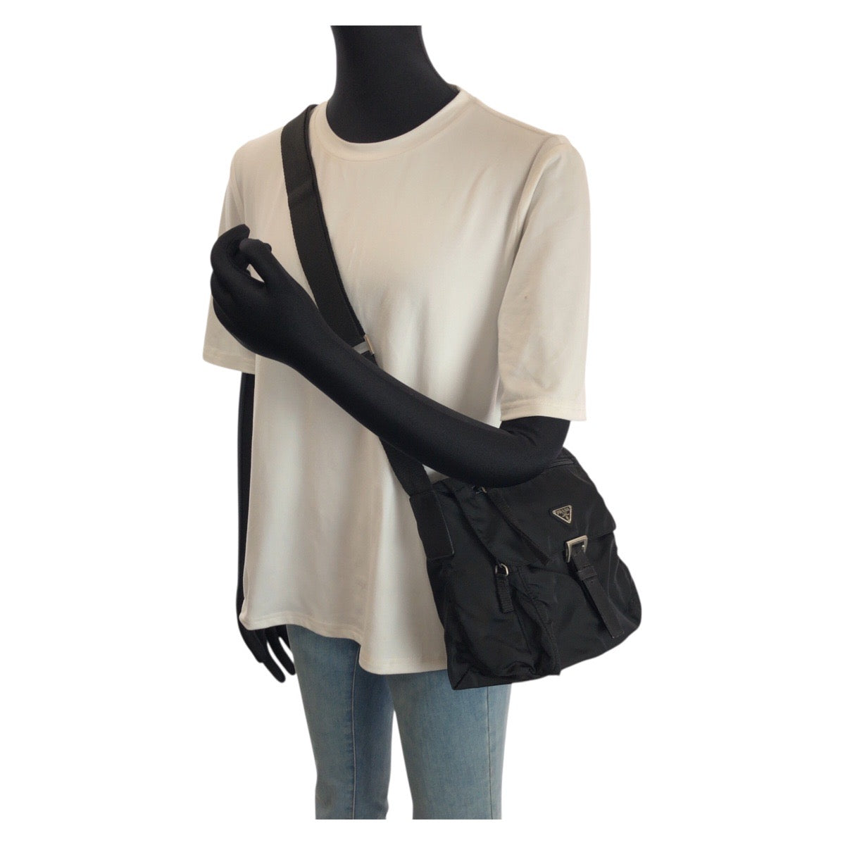 23862
PRADA プラダ テスート 三角ロゴプレート ブラック 黒 シルバー金具 ナイロン / レザー ショルダーバッグ メッセンジャーバッグ レディース ABP35