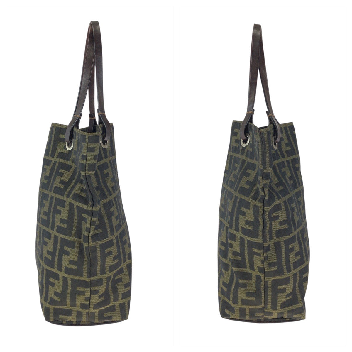23869
FENDI フェンディ ズッカ ブラウン ダークブラウン シルバー金具 ナイロン / レザー 26598 トートバッグ ハンドバッグ レディース ABP21