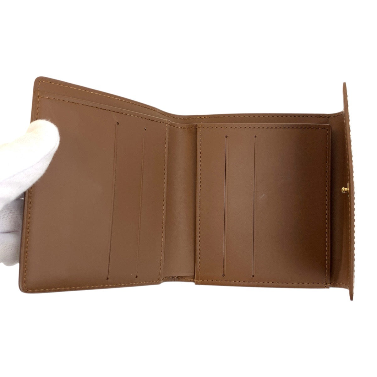 23908
LOUIS VUITTON ルイヴィトン モノグラム ヴェルニ ポルト モネ ビエ カルト クレディ ブロンズ ブラウン ゴールド金具 エナメル M91170 折り財布 コンパクトウォレット レディース A42