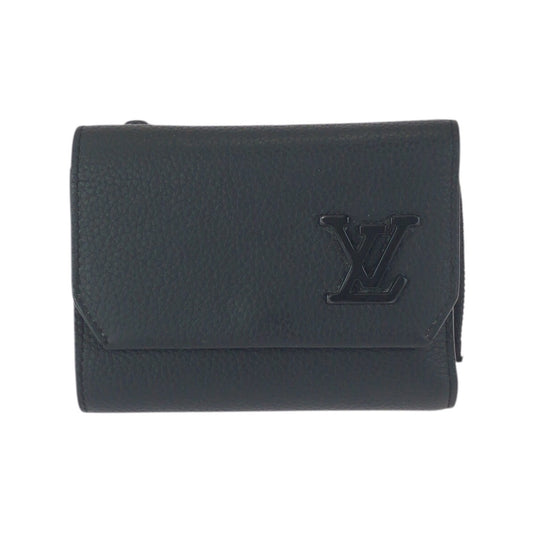 23912
LOUIS VUITTON ルイヴィトン アエログラム ポルトフォイユ パイロット ブラック 黒 レザー M81740 折財布 コンパクトウォレット メンズ ABP44