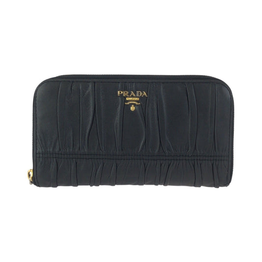 23914
PRADA プラダ ブラック 黒 ゴールド金具 レザー 長財布 ラウンドファスナー レディース AB8