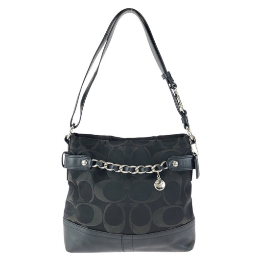 23930
COACH コーチ シグネチャー サテン チェーン ダッフル ブラック 黒 シルバー金具 キャンバス / レザー F18862 ショルダーバッグ レディース ABP2