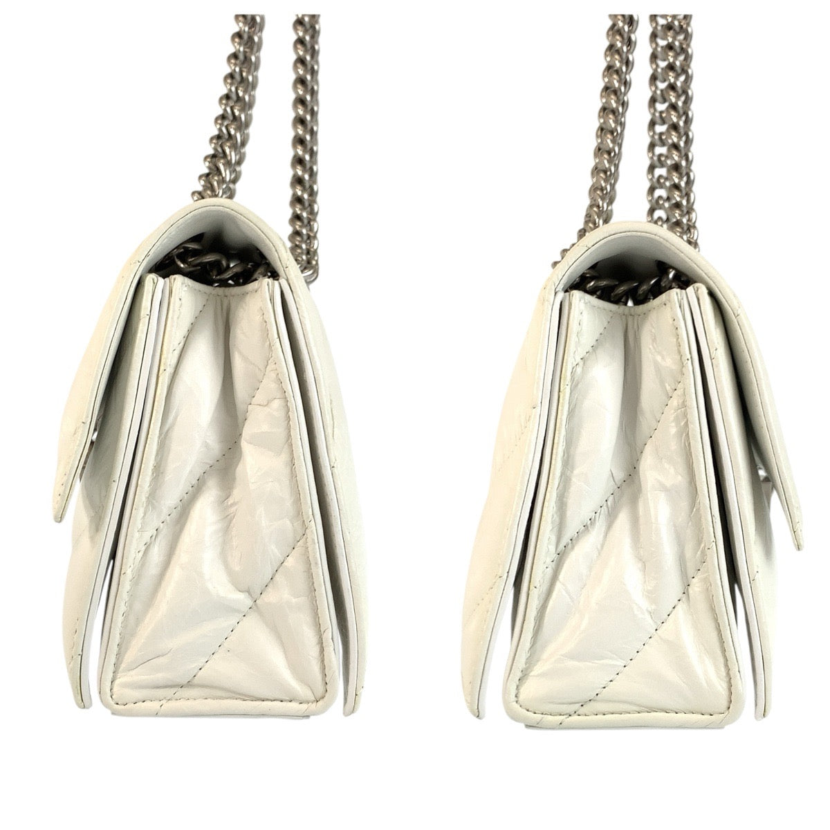23950
BALENCIAGA バレンシアガ アワーグラス クラッシュチェーンバッグ ホワイト シルバー金具 レザー 716351 ショルダーバッグ レディース ABP145