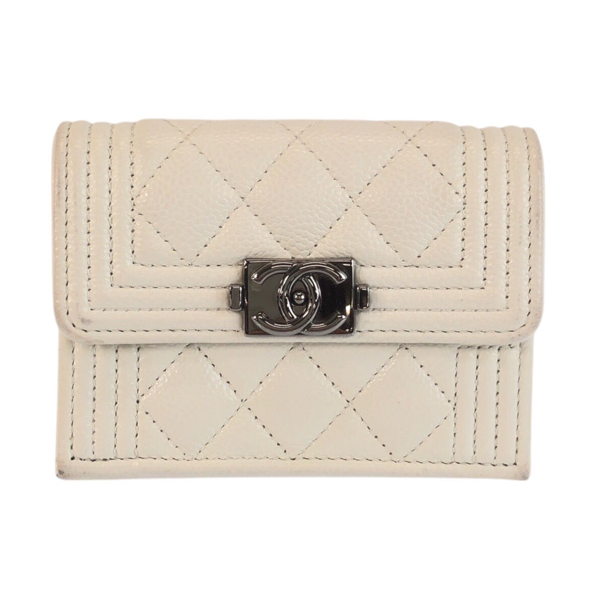 23959
CHANEL シャネル ボーイシャネル ココマーク ホワイト シルバー金具 レザー 折り財布 コンパクトウォレット レディース ABP72