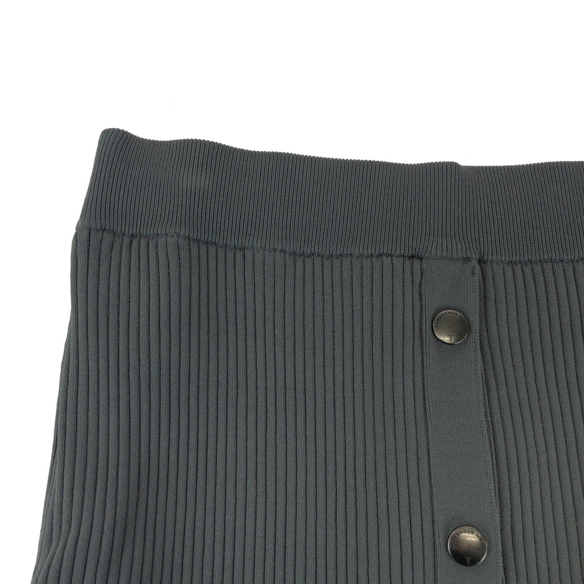 23983
Alexander Wang アレキサンダーワン サイズXS グレー シルバー金具 レーヨン スカート プリーツスカート レディース A8