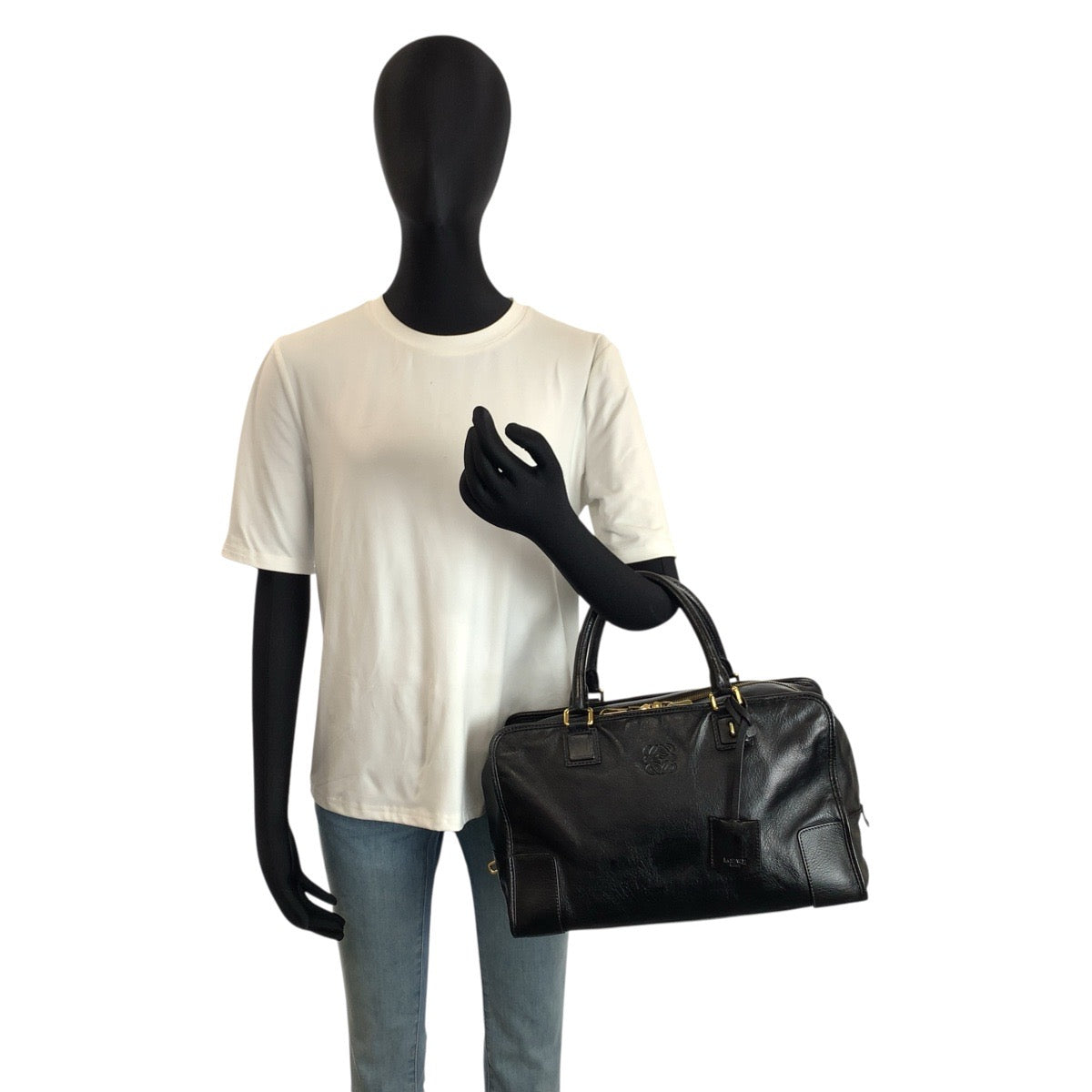 23998
LOEWE ロエベ アマソナ36 ブラック 黒 ゴールド金具 レザー ハンドバッグ ボストンバッグ レディース AB42