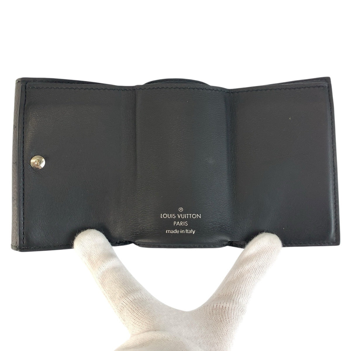 24035
LOUIS VUITTON ルイヴィトン モノグラムエクリプスリバース ディスカバリー コンパクトウォレット ブラック 黒 グレー PVC M45417 折財布 コンパクトウォレット メンズ AB24