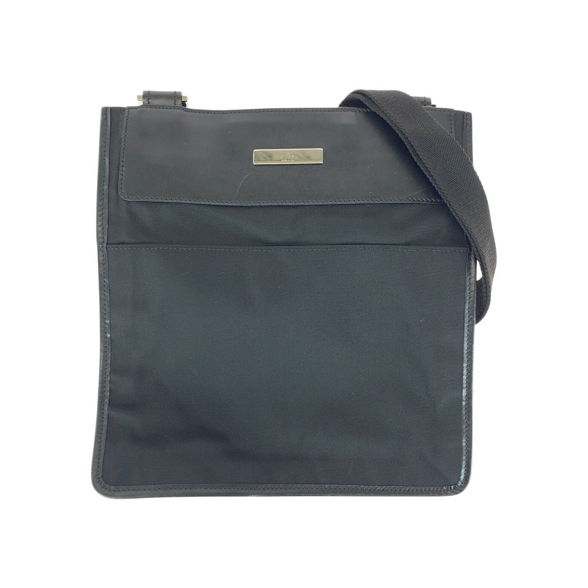 24072
GUCCI グッチ ブラック 黒 シルバー金具 ナイロン / レザー 27639 ショルダーバッグ メッセンジャーバッグ レディース ABP30
