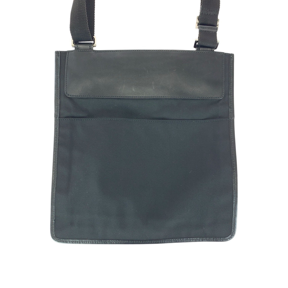 24072
GUCCI グッチ ブラック 黒 シルバー金具 ナイロン / レザー 27639 ショルダーバッグ メッセンジャーバッグ レディース ABP30