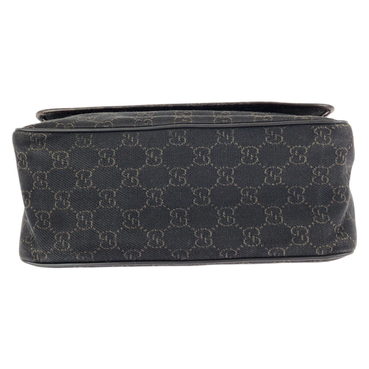 24084
GUCCI グッチ ダークブラウン シルバー金具 GGキャンバス / レザー 28562 ショルダーバッグ メッセンジャーバッグ レディース AB28