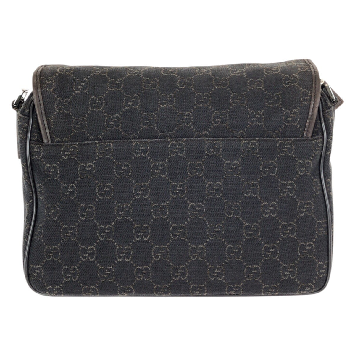 24084
GUCCI グッチ ダークブラウン シルバー金具 GGキャンバス / レザー 28562 ショルダーバッグ メッセンジャーバッグ レディース AB28