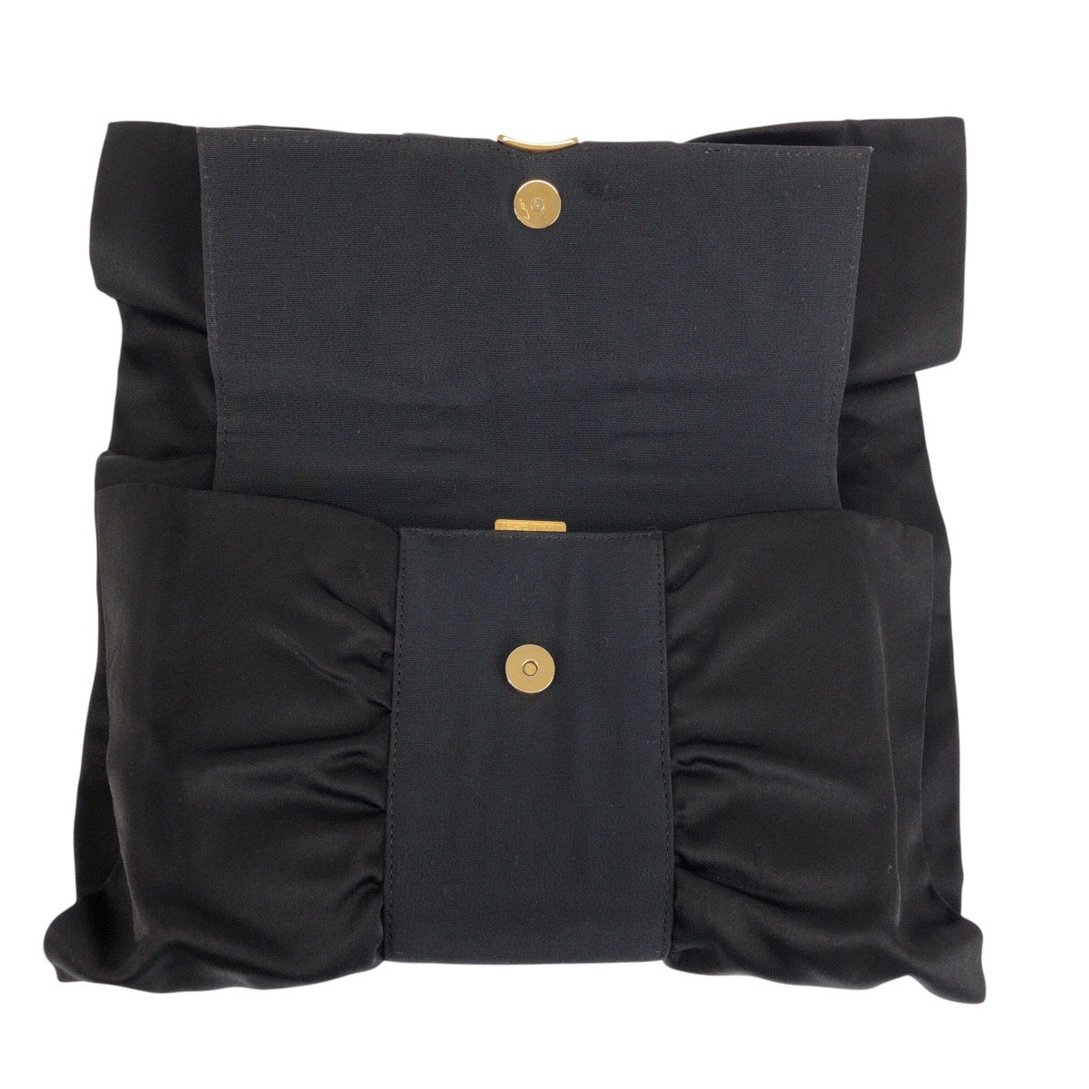24104
GUCCI グッチ ヴィンテージ ブラック 黒 ゴールド金具 サテン 005 142 9351 クラッチバッグ セカンドバッグ レディース ABP30