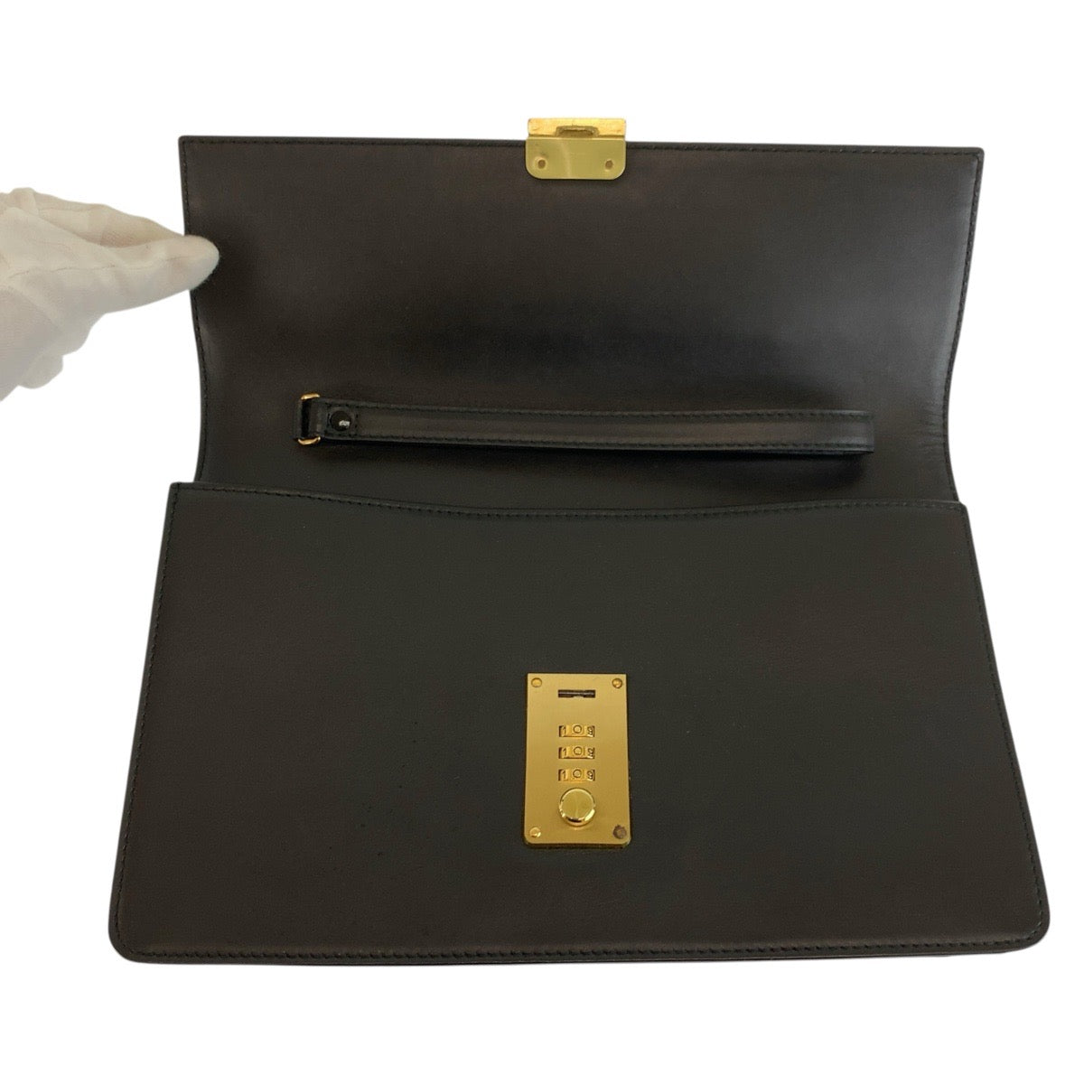 24144
Dunhill ダンヒル ブラック 黒 ゴールド金具 レザー クラッチバッグ セカンドバッグ メンズ ABP16