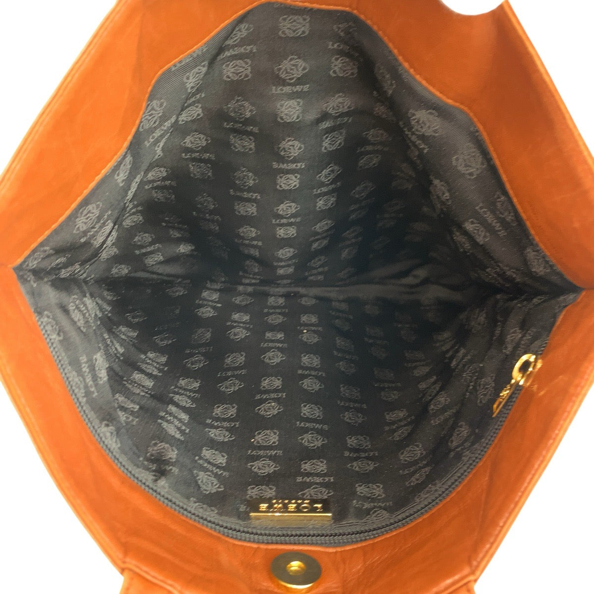 24145
LOEWE Loewe Anagram Brown Camel Gold Hardware Leather Tote Bag Handbag Ladies ABP35