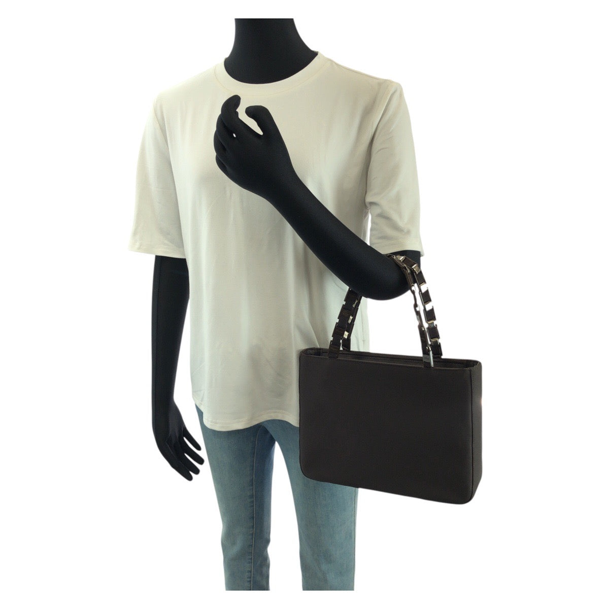 24150
Salvatore Ferragamo サルヴァトーレフェラガモ ヴァラチェーン ２way ブラウン シルバー金具 ナイロン / レザー AU-21 9324 ハンドバッグ ショルダーバッグ レディース A28