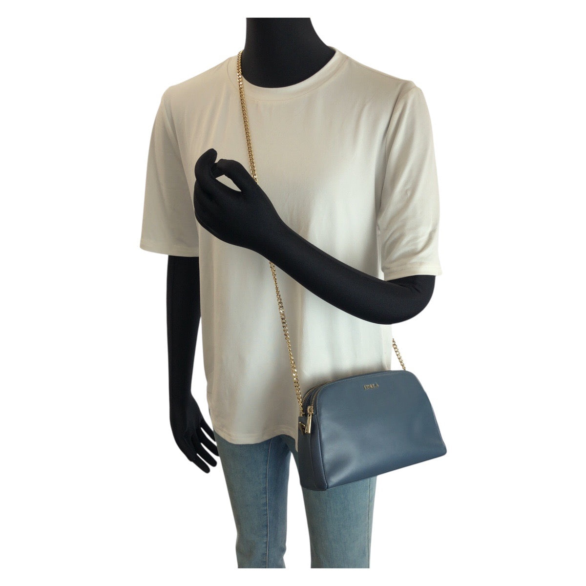 24151
Furla フルラ カプリッチョ ブルー ゴールド金具 レザー チェーンショルダーバッグ レディース ABP8