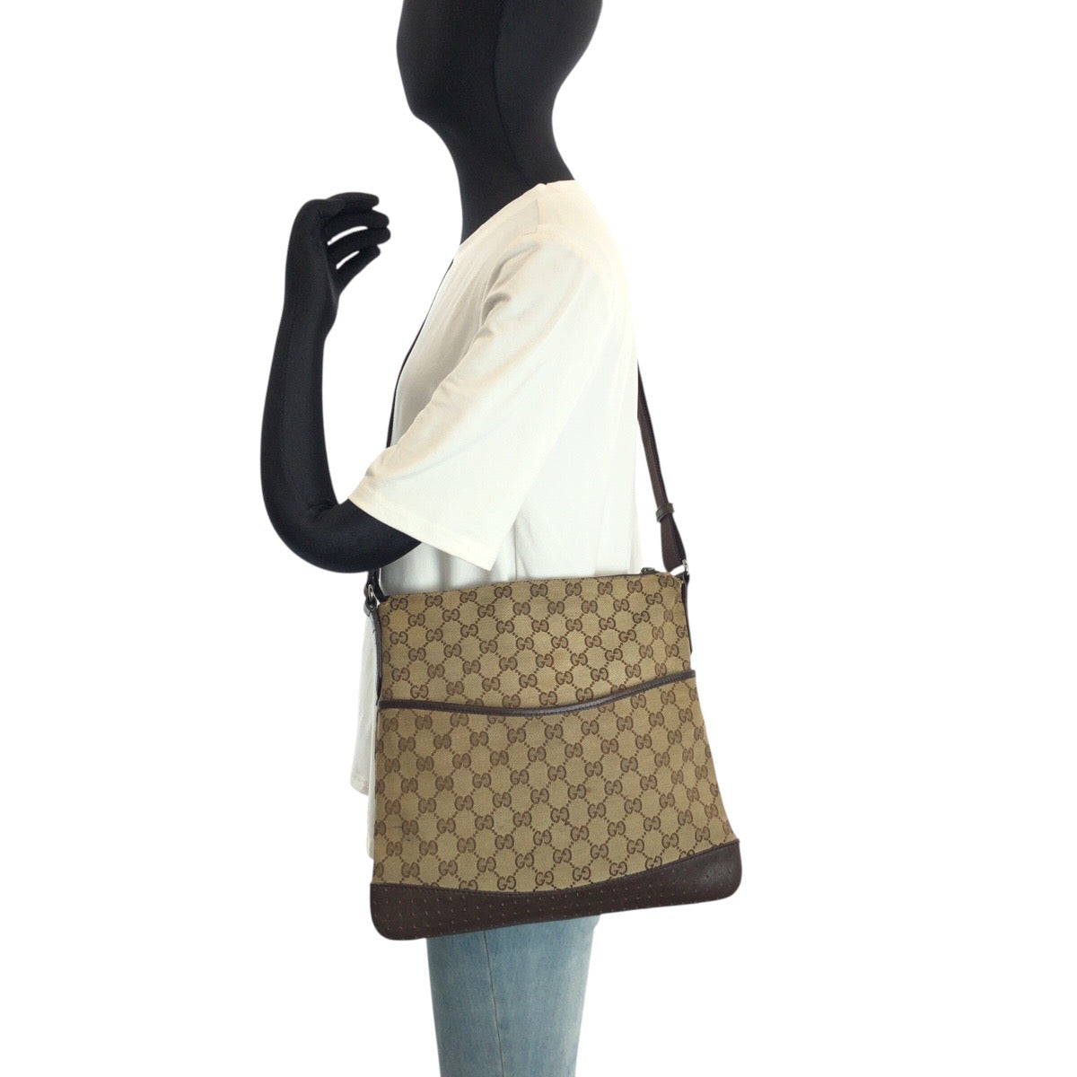 24159
GUCCI グッチ ブラウン ベージュ シルバー金具 GGキャンバス / レザー 145857 ショルダーバッグ メッセンジャーバッグ レディース AB35