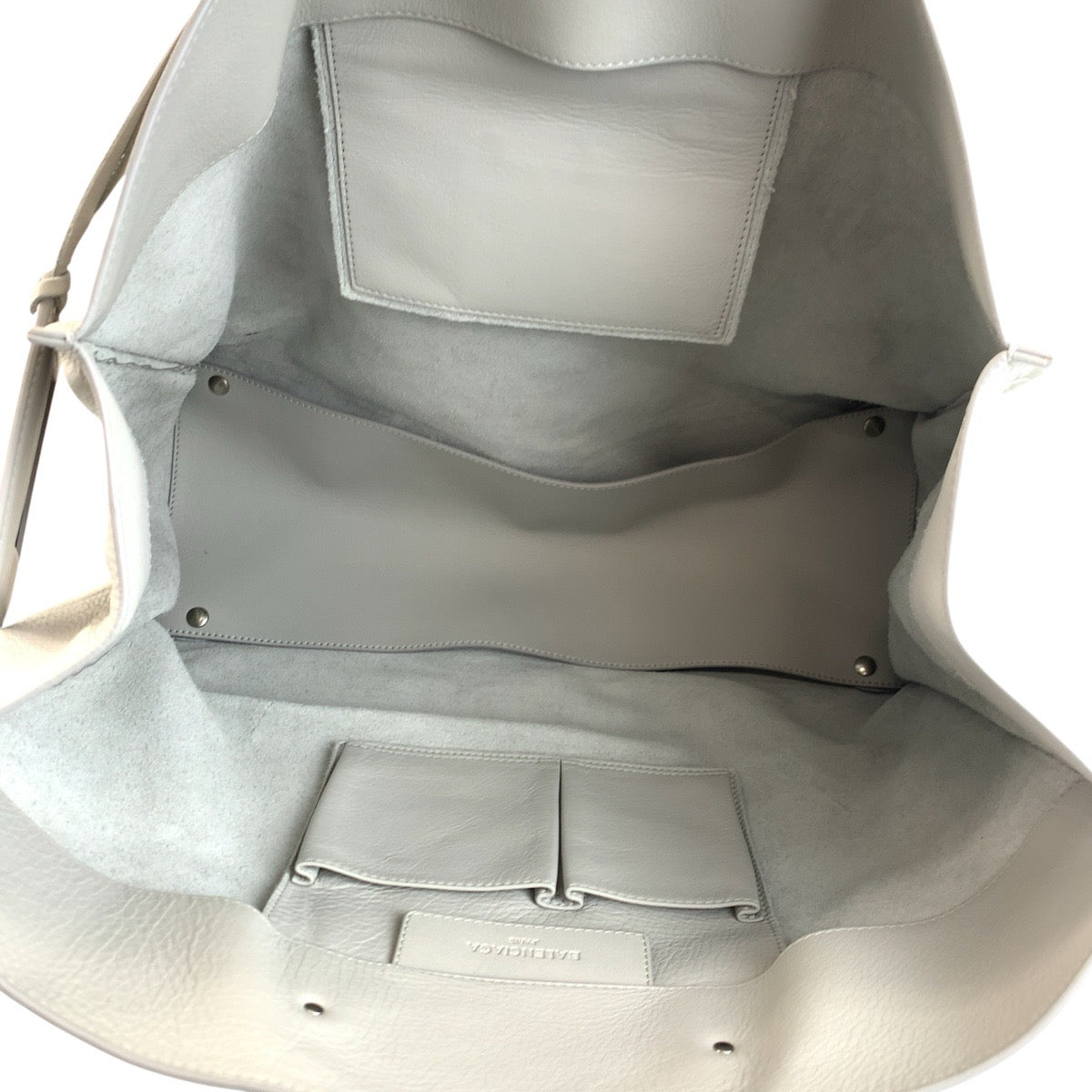 24169
BALENCIAGA バレンシアガ ザ ペーパー グレー シルバー金具 レザー 236701 トートバッグ ハンドバッグ レディース A63