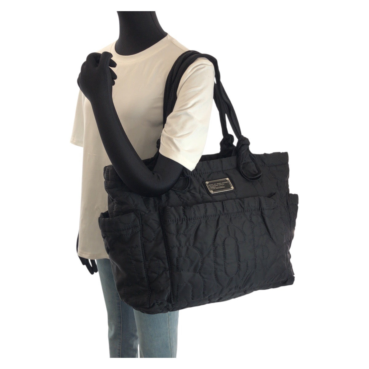 24176
MARC JACOBS マークジェイコブス ブラック 黒 シルバー金具 ナイロン M3PE045 トートバッグ ショルダーバッグ レディース ABP8