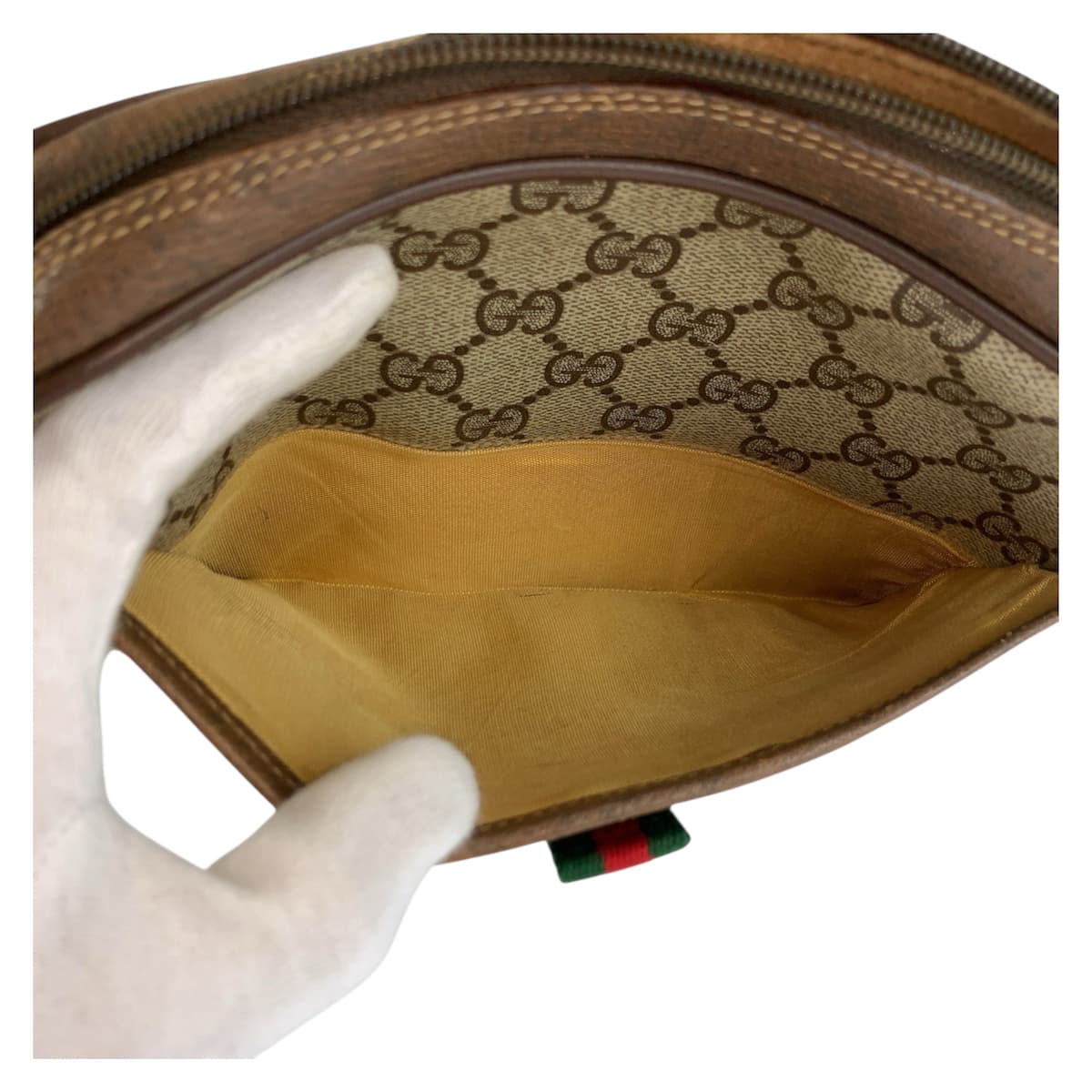 24227
GUCCI グッチ ヴィンテージ シェリーライン ベージュ ブラウン ゴールド金具 GGスプリームキャンバス / レザー 116 02 089 ショルダーバッグ ポシェット レディース AB30