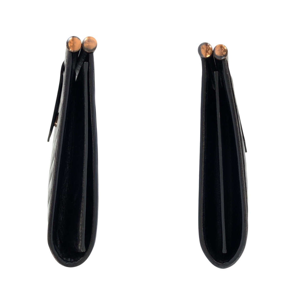 24251
YVES SAINT LAURENT イヴ サンローラン ヴィンテージ YSL ブラック 黒 レザー クラッチバッグ レディース ABP23