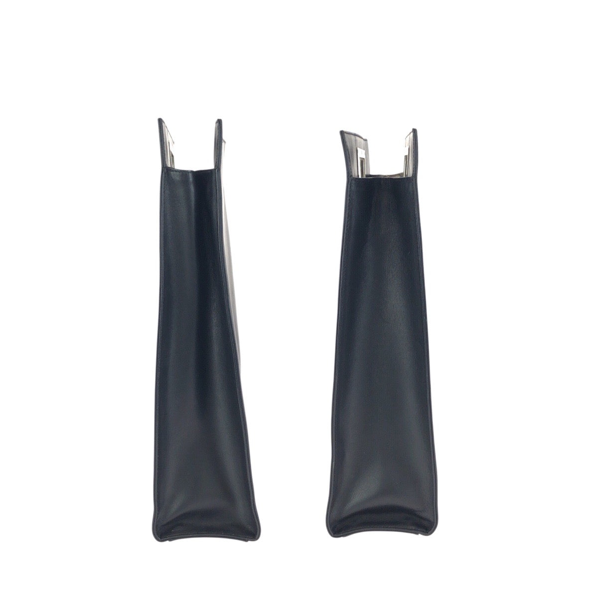 24276
Alexander McQueen アレキサンダーマックイーン 2way ブラック 黒 シルバー金具 レザー ショルダーバッグ ハンドバッグ メンズ ABP35