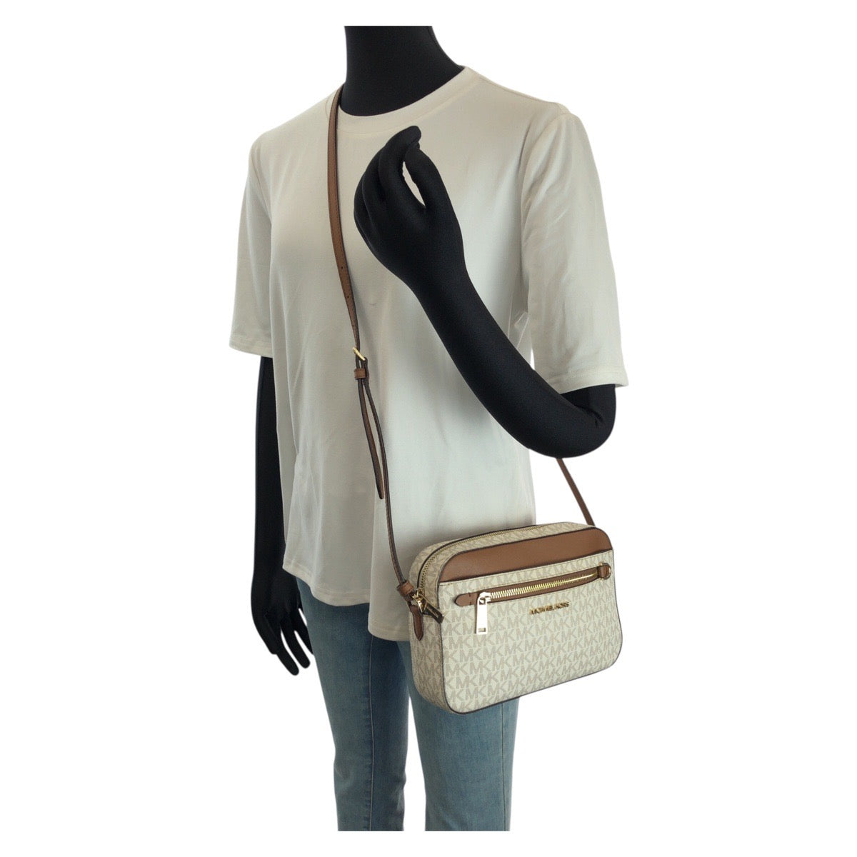 24281
Michael Kors マイケルコース ジェットセットアイテム オフホワイト ブラウン ゴールド金具 PVC 35S1GTTC9B ショルダーバッグ メッセンジャーバッグ レディース AB8