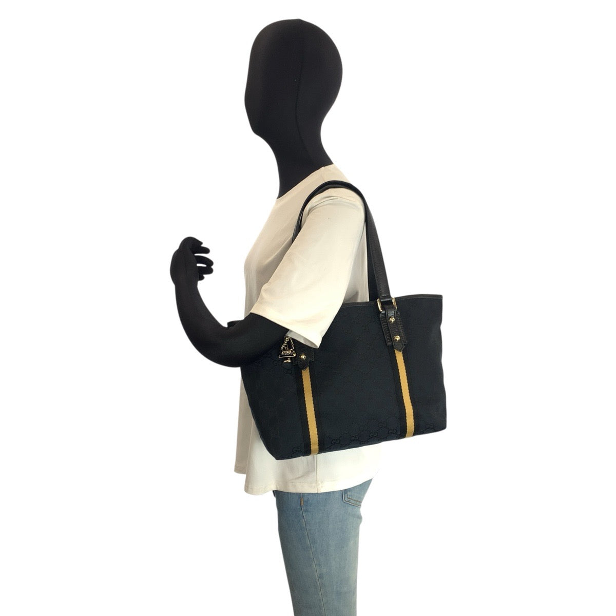 24283
GUCCI グッチ シェリーライン ブラック 黒 ゴールド金具 GGキャンバス 137396 トートバッグ ショルダーバッグ レディース ABP42