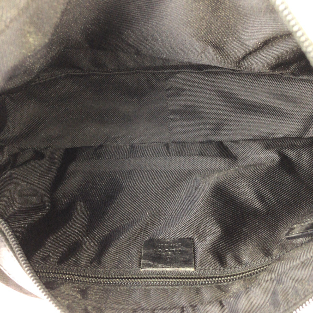 24362
GUCCI グッチ ブラック 黒 ゴールド金具 GGキャンバス / レザー 019 0432 ショルダーバッグ レディース ABP35