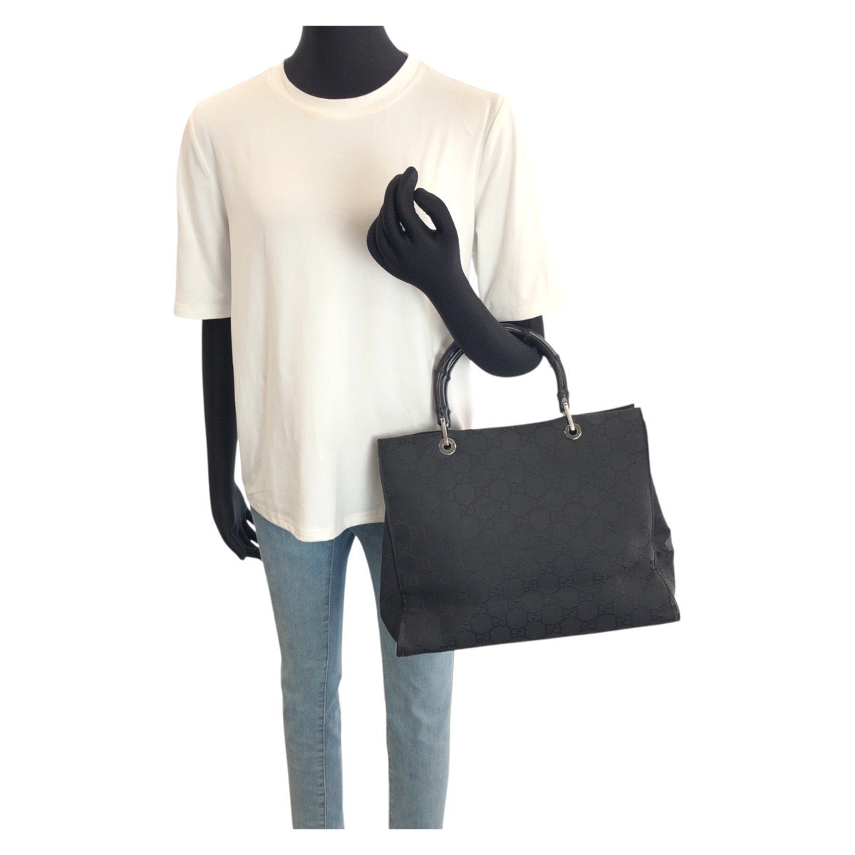 24365
GUCCI グッチ バンブー ブラック 黒 シルバー金具 ナイロン 002 1010 トートバッグ ハンドバッグ レディース AB28