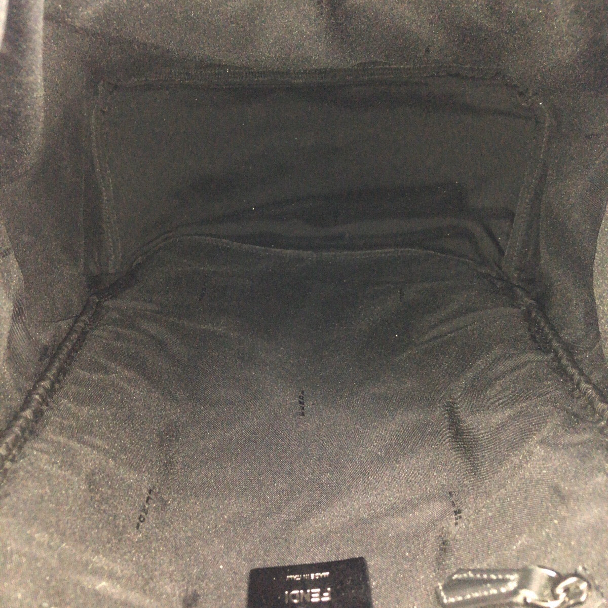 24394
FENDI フェンディ ズッカ ブラック 黒 シルバー金具 ナイロン / レザー 7VZ038 リュックサック バックパック レディース ABP49