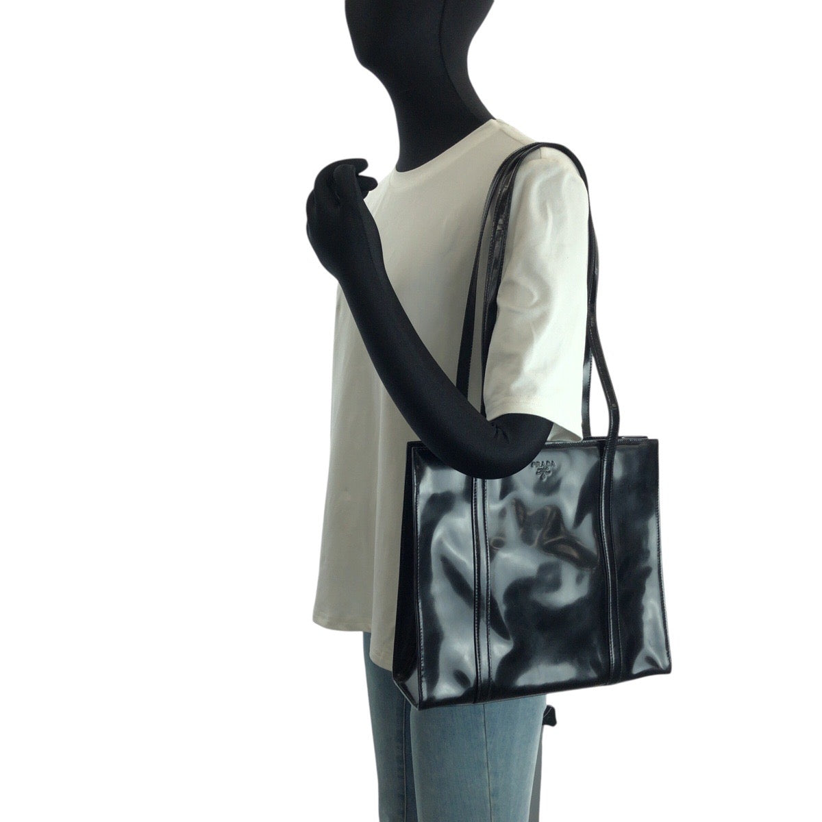 24403
PRADA プラダ ブラック 黒 シルバー金具 パテントレザー トートバッグ ショルダーバッグ レディース ABP36