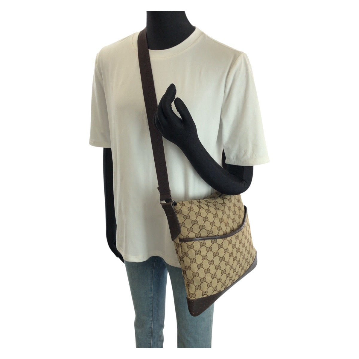 24404
GUCCI グッチ パンチング ベージュ ブラウン シルバー金具 GGキャンバス / レザー 145857 ショルダーバッグ メッセンジャーバッグ レディース AB28