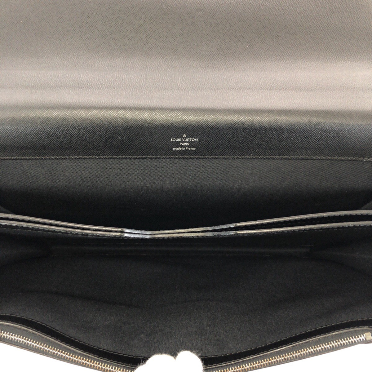 24462
LOUIS VUITTON ルイヴィトン タイガ ロブスト1 ブラック 黒 シルバー金具 レザー M31052 ビジネスバッグ ブリーフケース メンズ ABP35