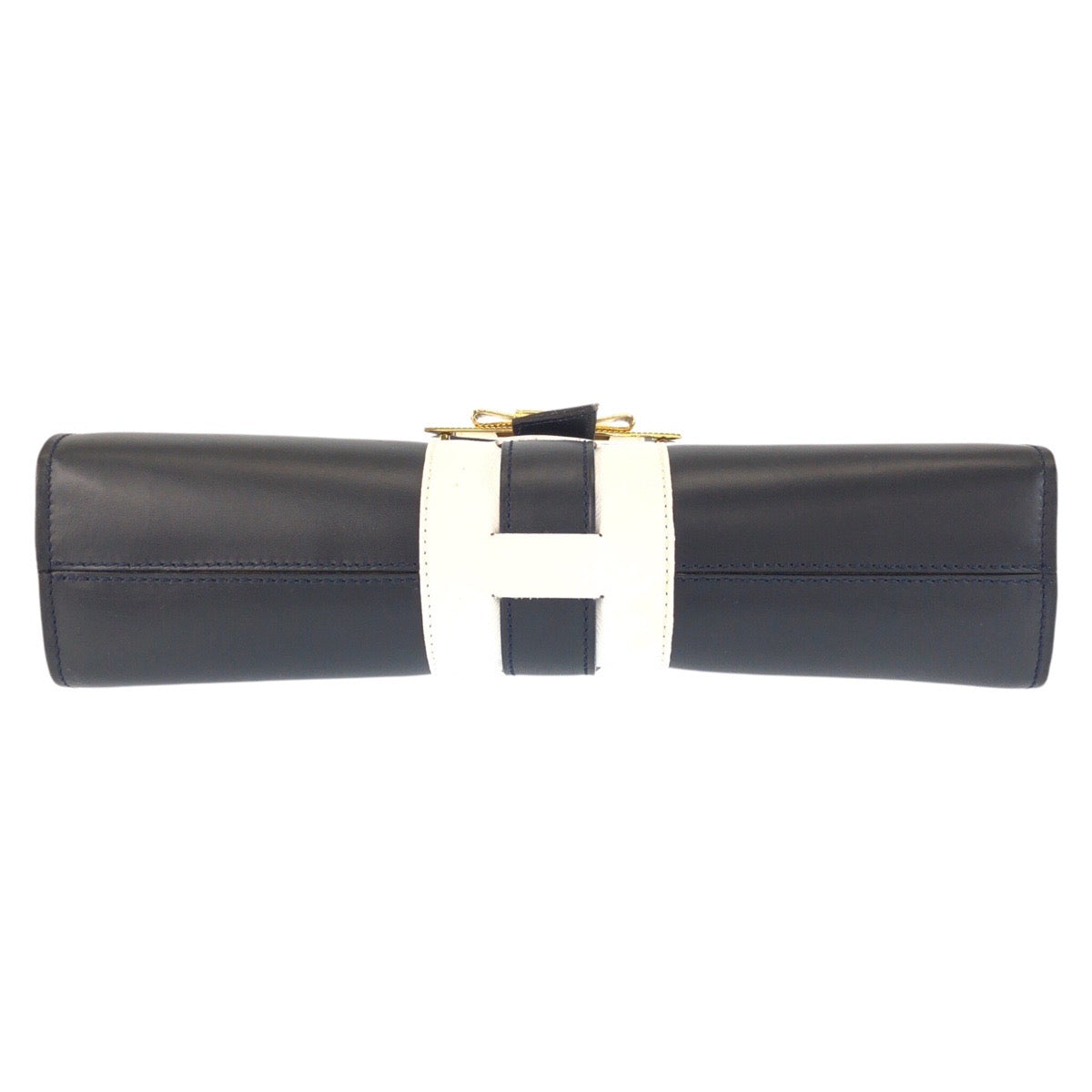 24467
CELINE セリーヌ ヴィンテージ ロゴ リボン金具 ネイビー ホワイト ゴールド金具 レザー ショルダーバッグ ポシェット レディース ABP60