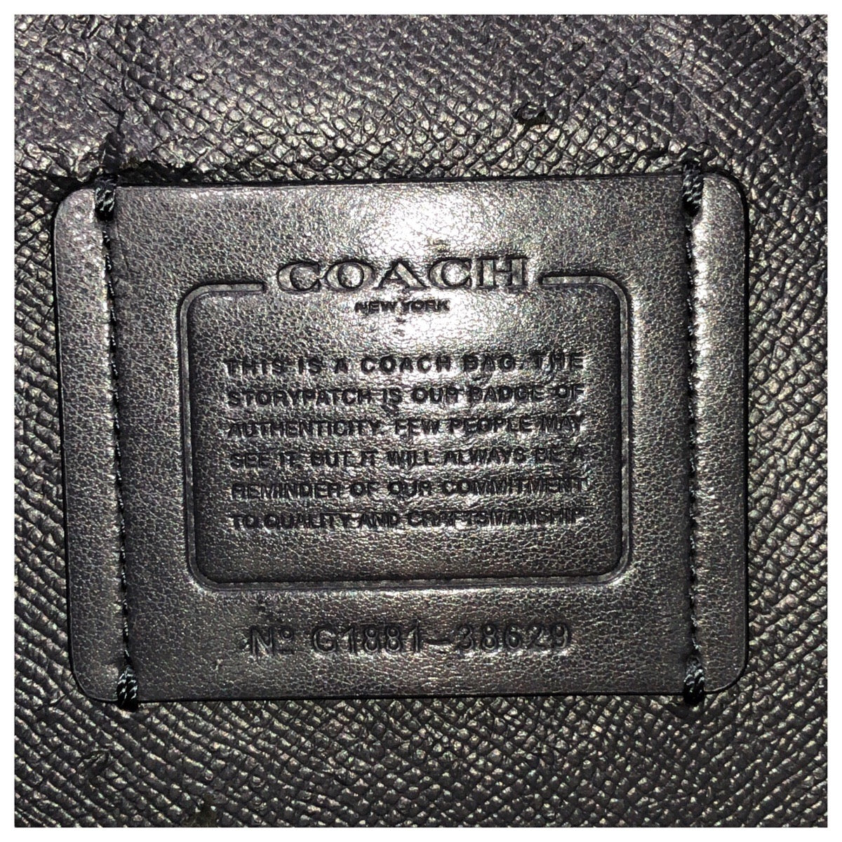24468
COACH コーチ チャーリーキャリーオール クリスタル ビジュー ネイビー レザー 38629 トートバッグ レディース AB8