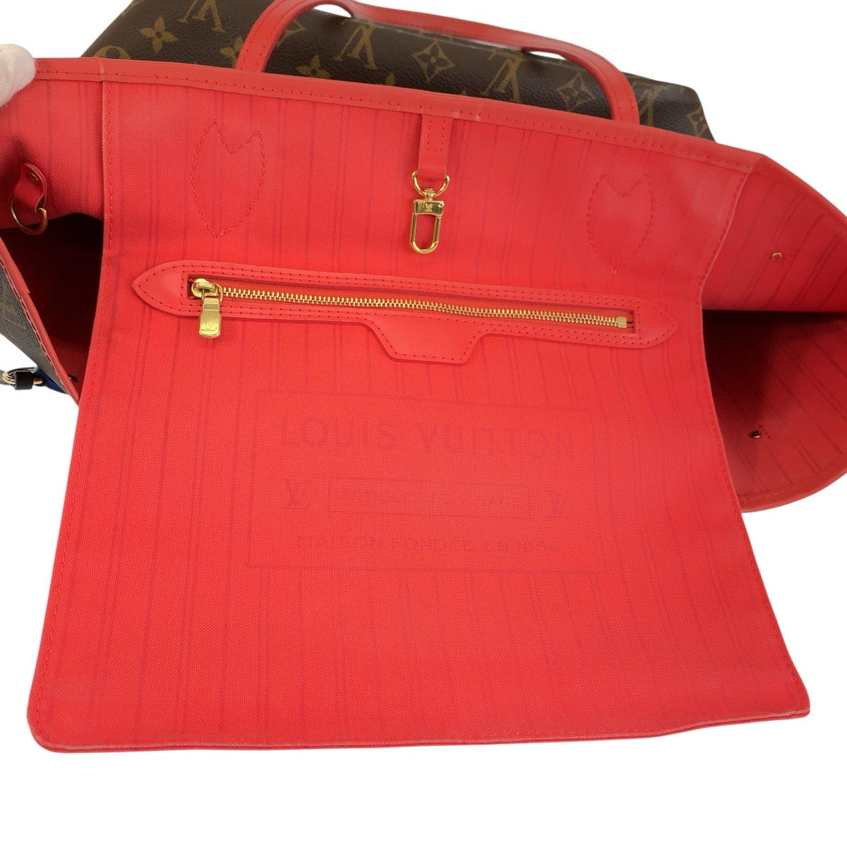 24492
LOUIS VUITTON ルイヴィトン モノグラム トーテム ネヴァーフルMM ブラウン レッド ゴールド金具 PVC / レザー M41663 トートバッグ ショルダーバッグ レディース ABP170