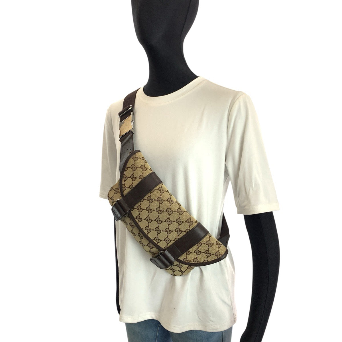 24505
GUCCI グッチ ベージュ ブラウン シルバー金具 GGキャンバス / レザー 145851 ボディバッグ ウエストバッグ レディース ABP28