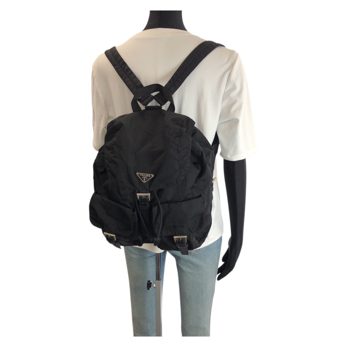 24521
PRADA プラダ テスート 三角ロゴプレート ブラック 黒 シルバー金具 ナイロン / レザー リュックサック バックパック レディース ABP42