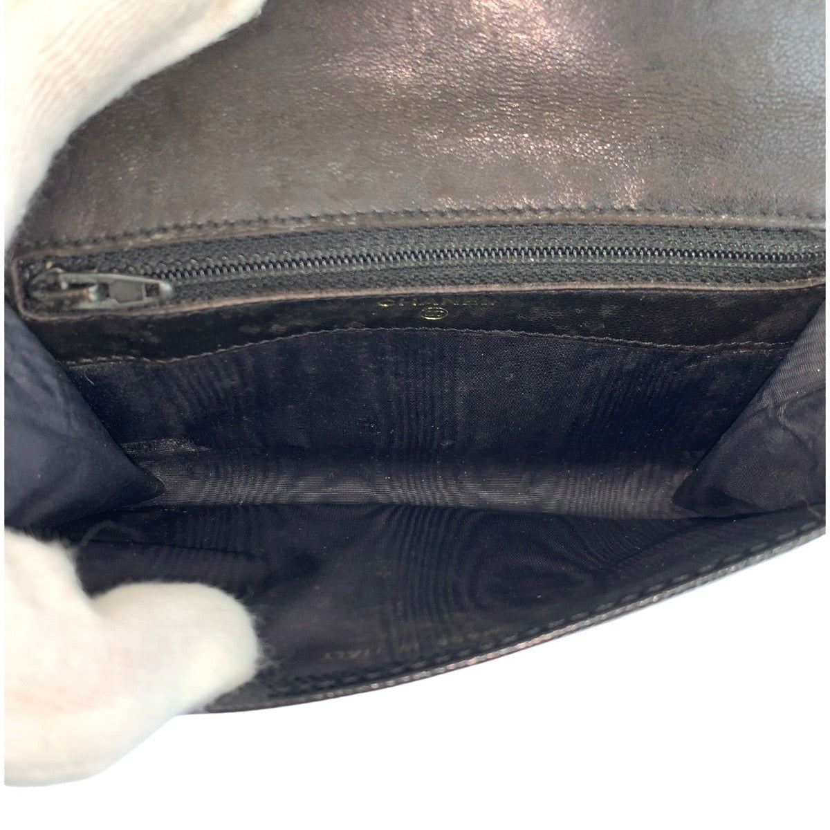 24579
CHANEL シャネル ココマーク ブラック 黒 ゴールド金具 レザー 折財布 コンパクトウォレット レディース ABP35