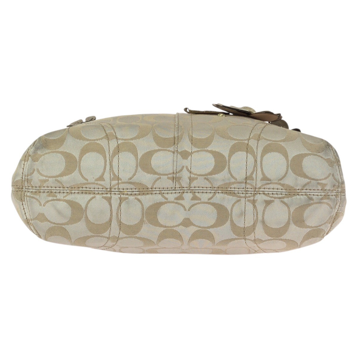 24600
COACH コーチ シグネチャー フラワーアップリケ ベージュ ゴールド金具 キャンバス / レザー F18896 ショルダーバッグ レディース AB7
