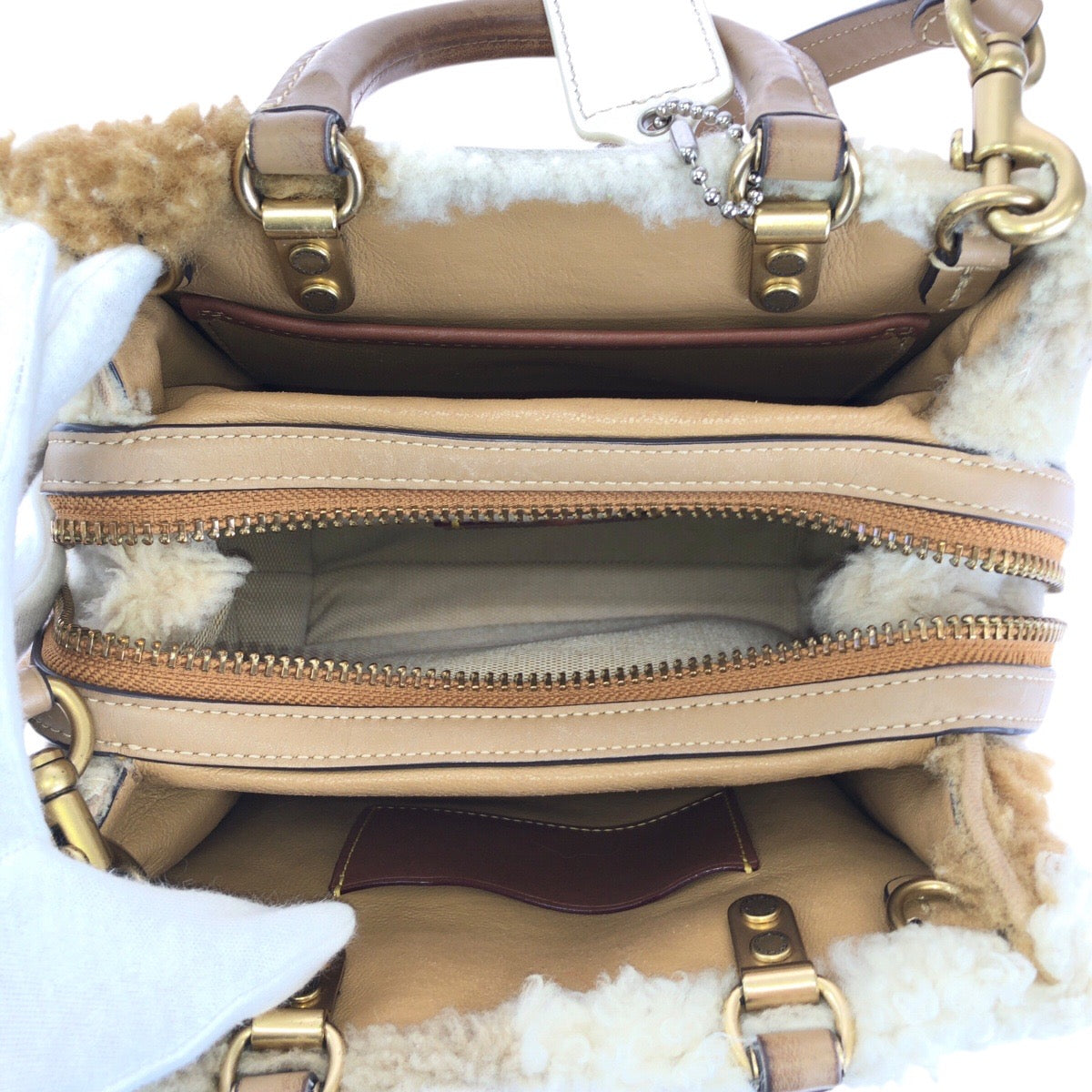 24609
COACH コーチ ローグ 20 パッチワーク ２way ベージュ ゴールド金具 レザー / シアリング CN315 ショルダーバッグ ハンドバッグ レディース ABP10