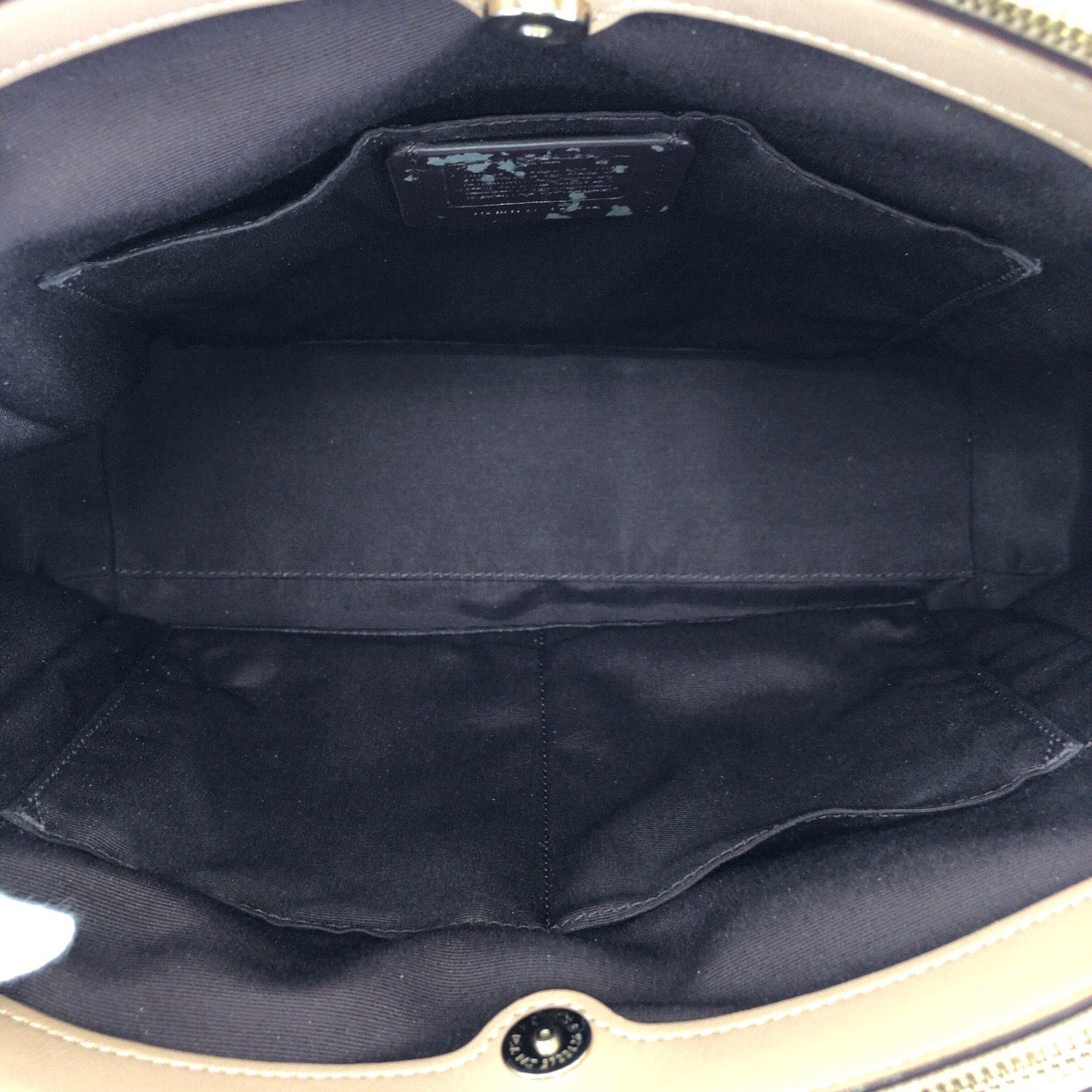 24612
COACH コーチ シグネチャー ２way ベージュ ピンク ゴールド金具 レザー F25952 ショルダーバッグ トートバッグ レディース AB10