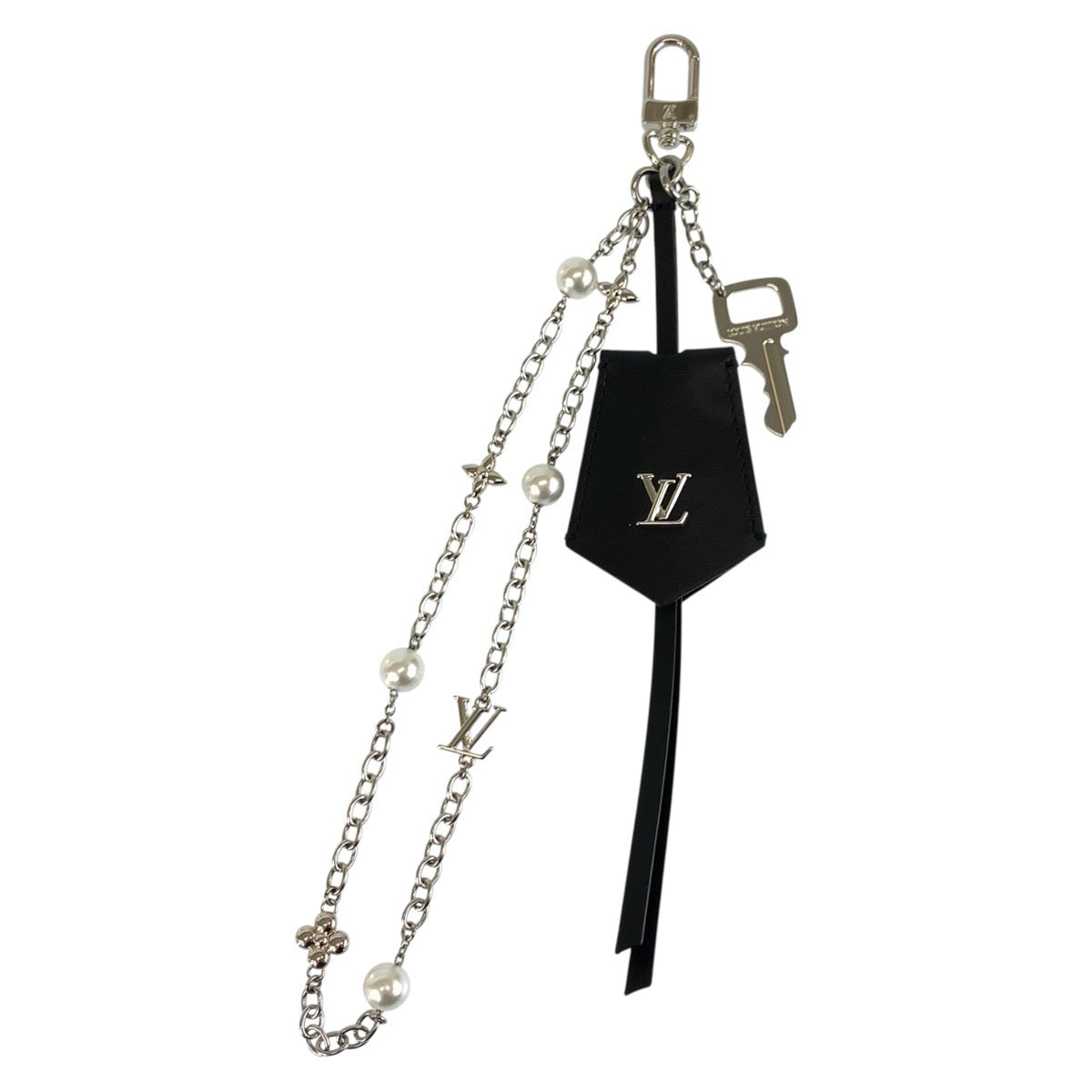 24638
LOUIS VUITTON ルイヴィトン LV イニシャル ミッドナイトパールスタッキング ブラック 黒 シルバー レザー M02957 キーホルダー バッグチャーム レディース SA62